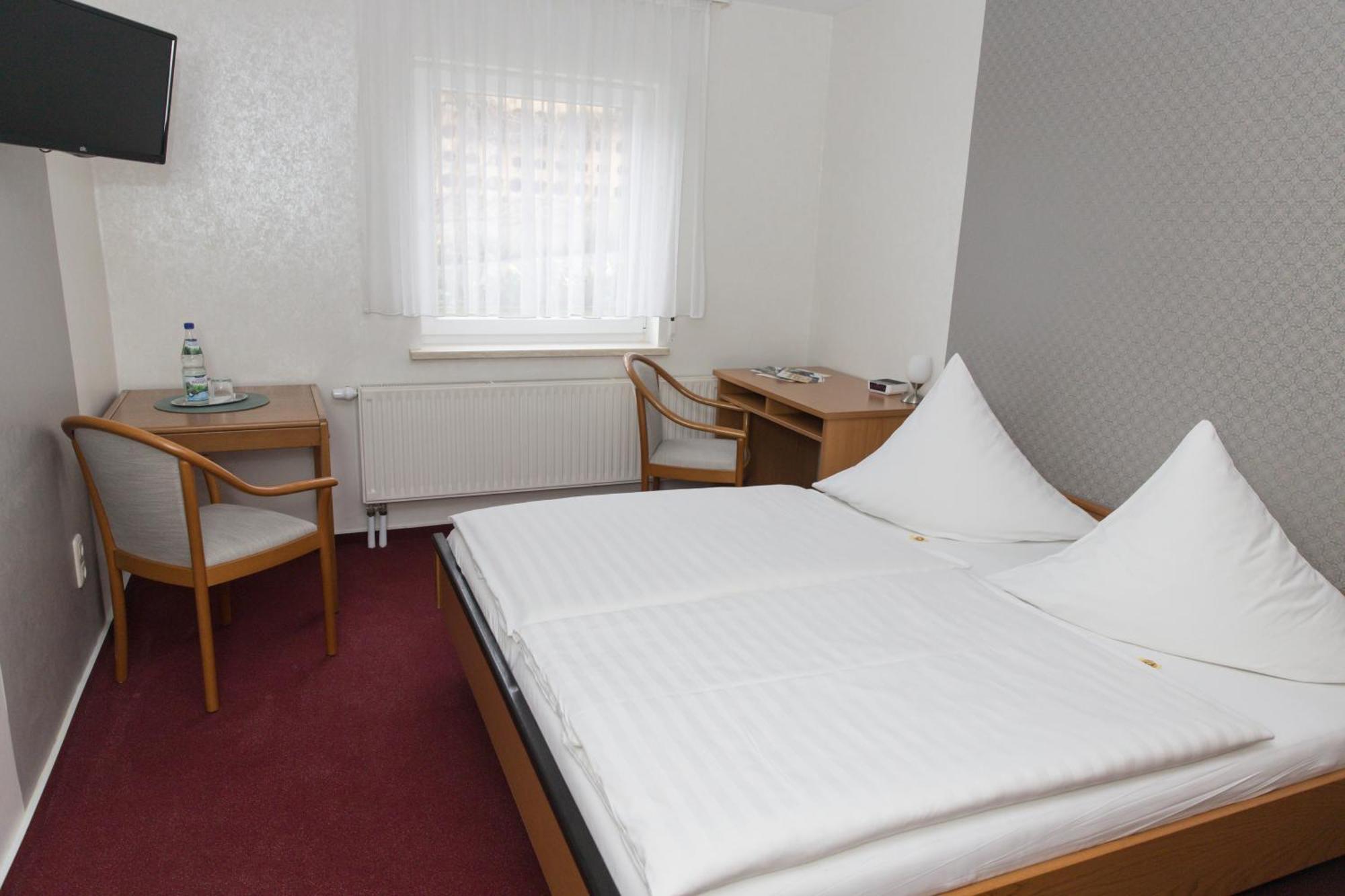 Pension Der Kleine Nachbar Гота Экстерьер фото